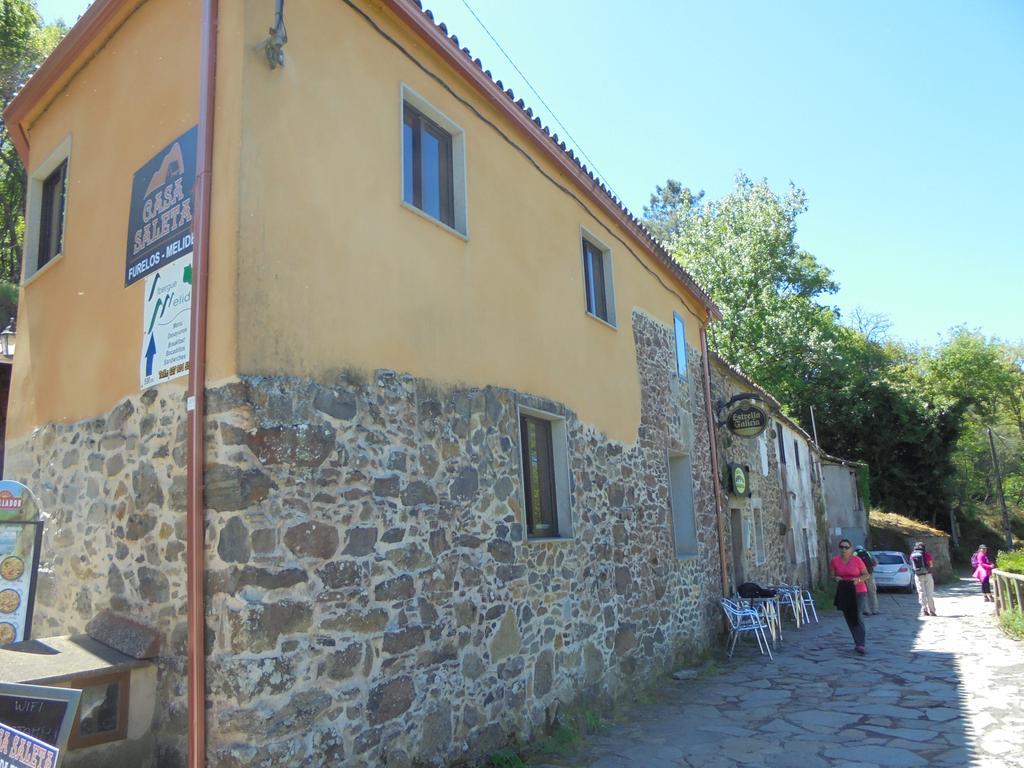 Casa Saleta Guest House Melide Exterior photo